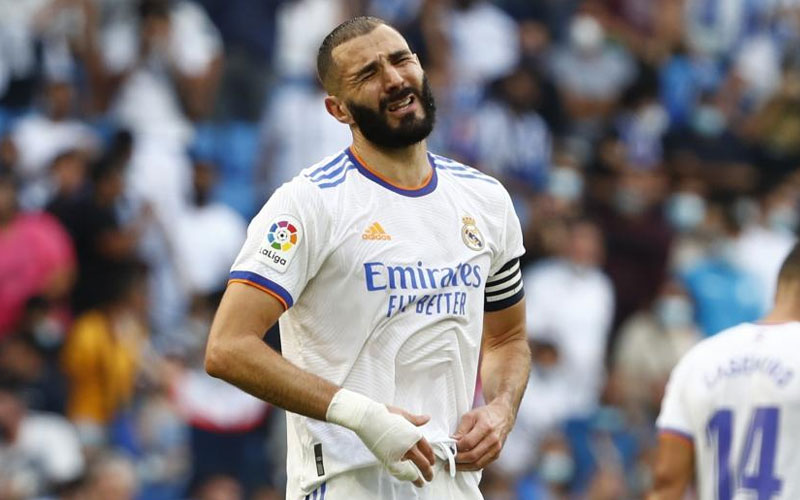 berita bola benzema cedera