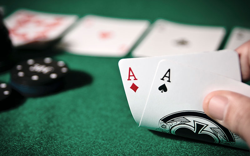 poker online betting kartu