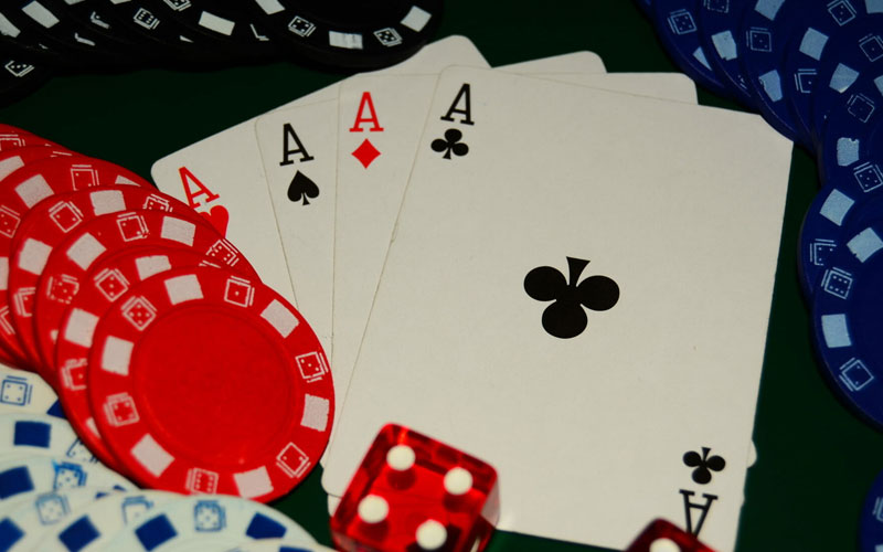 poker online meja virtual