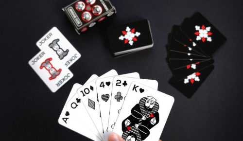 poker online strategi gaming