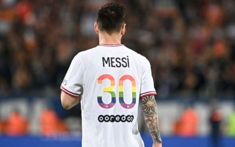 berita bola kampanye lgbt