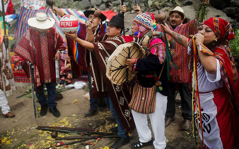 piala dunia ritual peru - Ekings