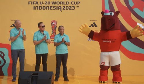 piala dunia maskot bacuya - Ekings