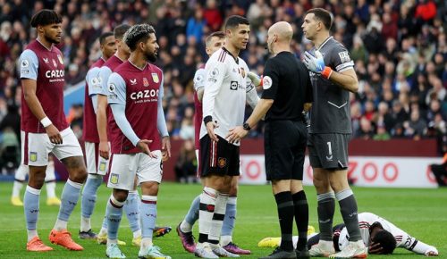 berita bola kekalahan mu - Ekings