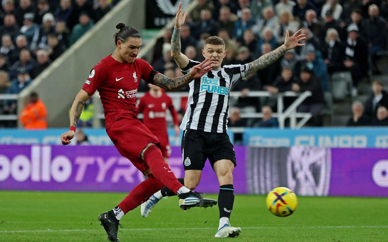 berita bola newcastle liverpool - Ekings