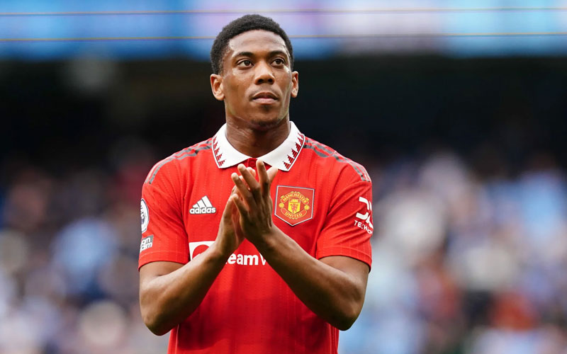 berita bola martial comeback - Ekings