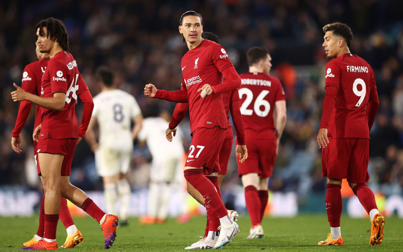 berita bola liverpool leeds - Ekings