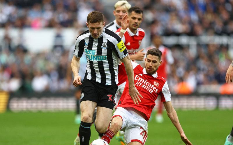 berita bola newcastle arsenal - Ekings