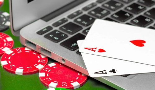 poker online permainan taruhan - Ekings