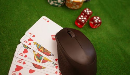 poker online bandar meja - Ekings