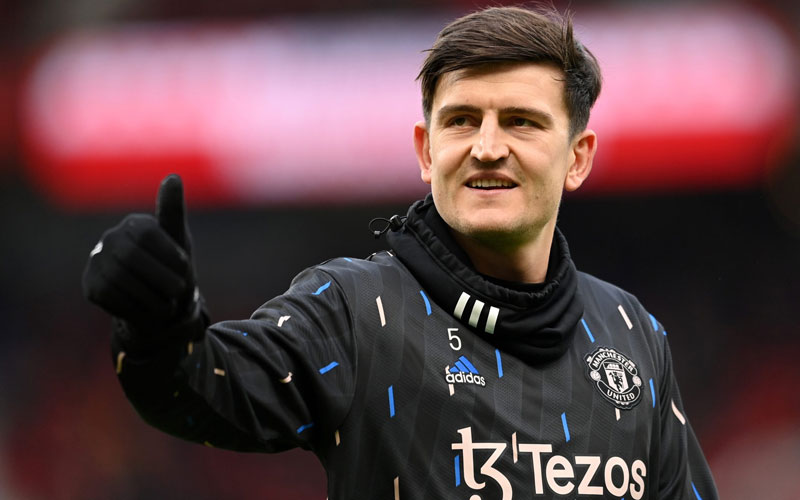 berita bola peminjaman maguire - Ekings