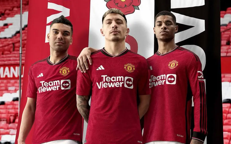 berita bola jersey mu - Ekings