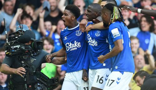 berita bola kelemahan everton - Ekings