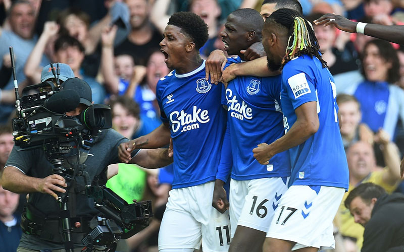 berita bola kelemahan everton - Ekings