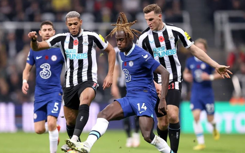 berita bola newcastle chelsea - Ekings