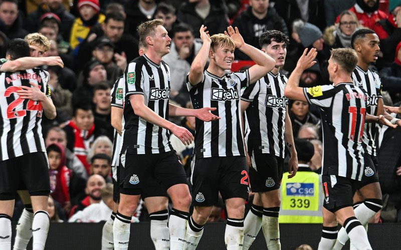 berita bola newcastle carabao - Ekings