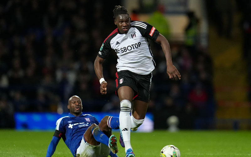 berita bola fulham carabao - Ekings